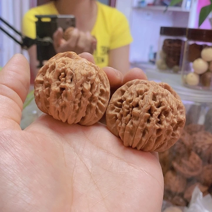 【闪购商品】文玩核桃把件44四座楼油