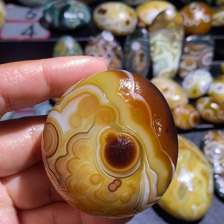 玛瑙/玉髓未镶嵌吊坠(不含链)28