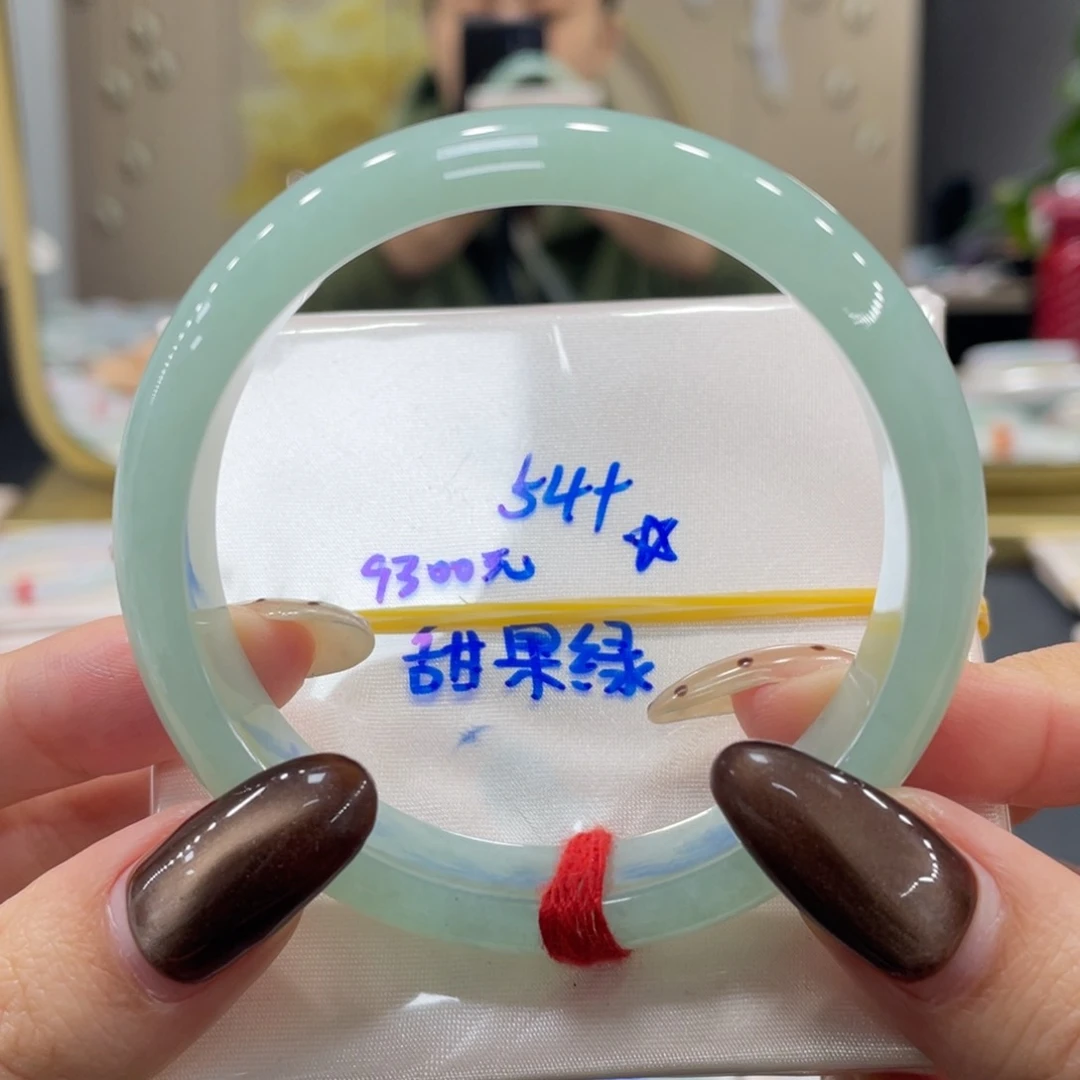 未镶嵌手镯翡翠翡翠