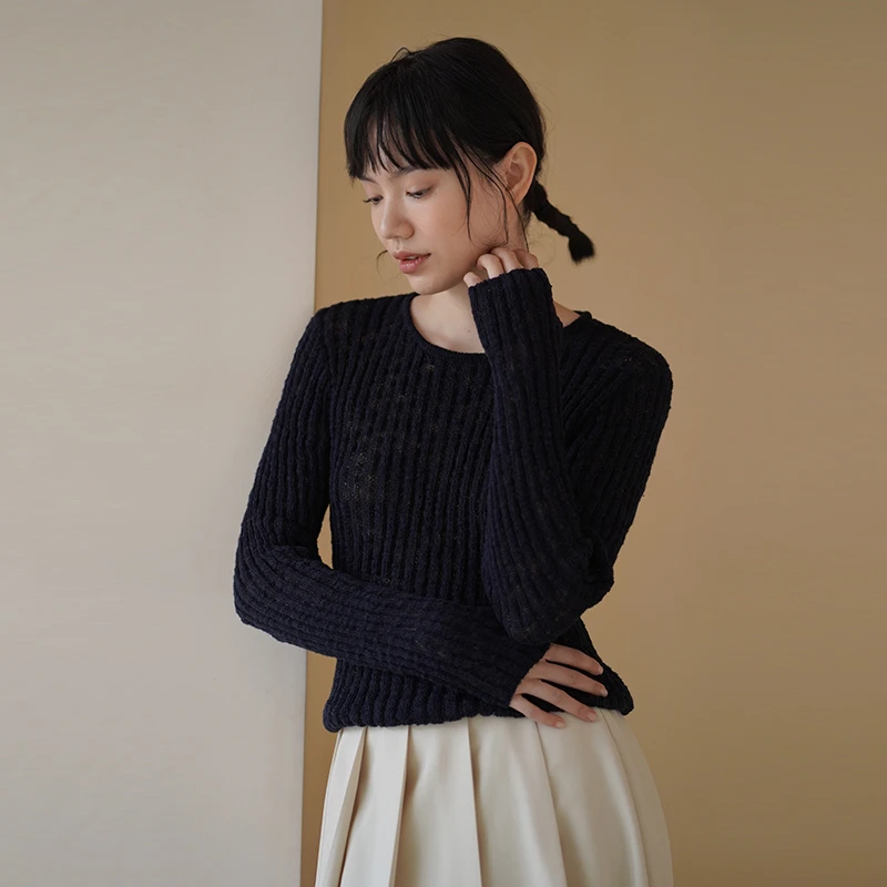 【女装优选】哈齿小姐肌理感蓬松合身圆领针织上衣女20NH2501192Z