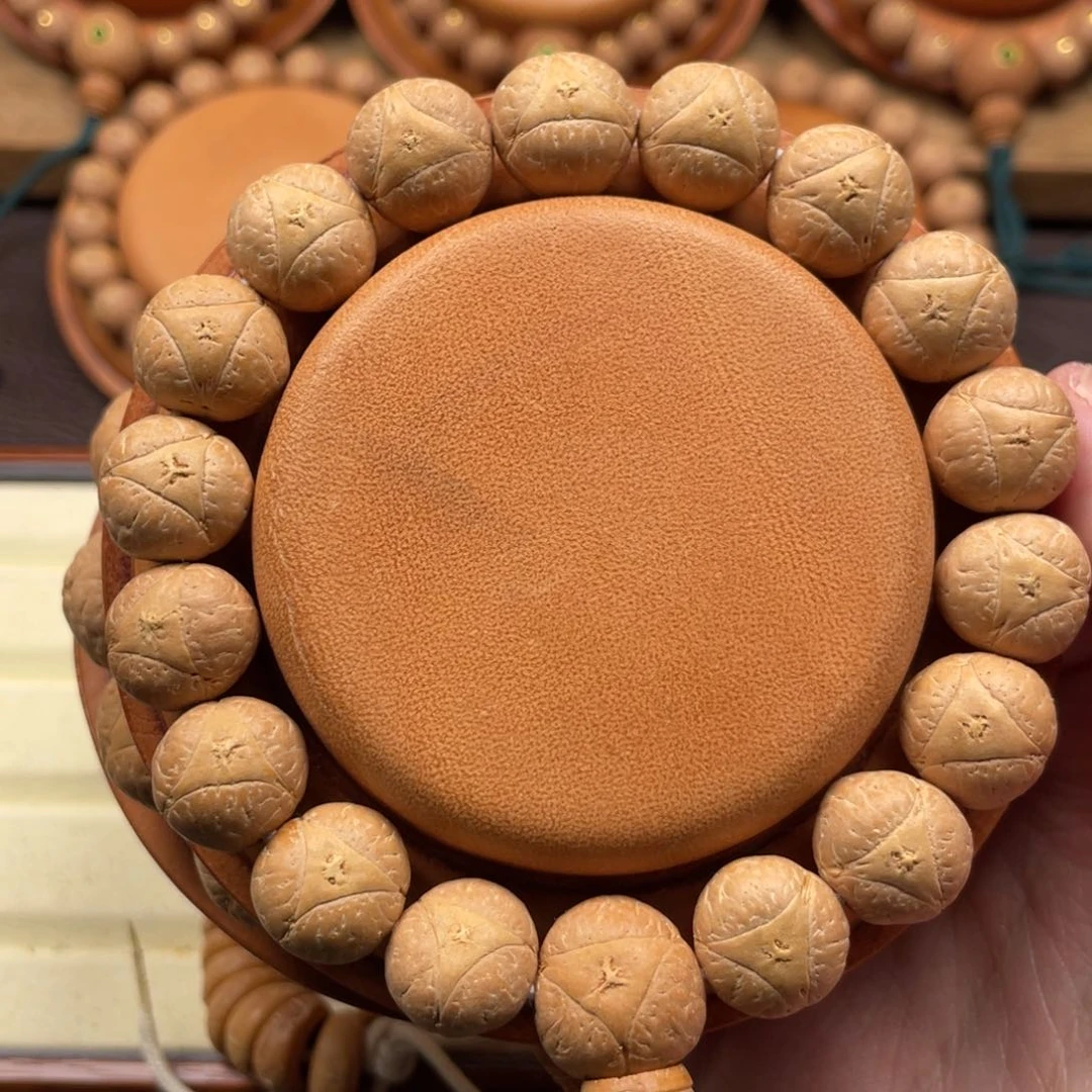 凤眼菩提手串夜****下龙眼手串14尺寸