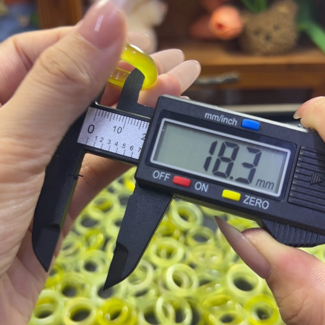 未镶嵌蛇纹石玉手镯93