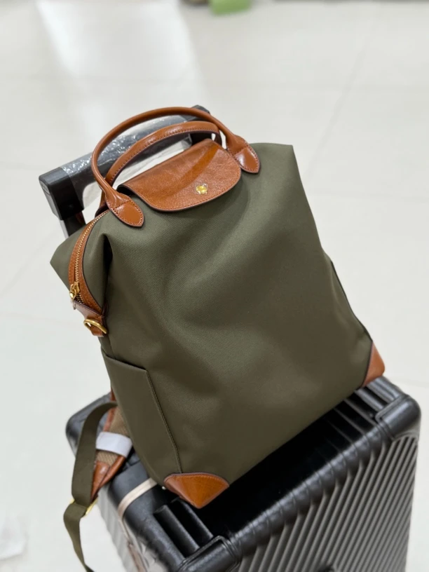 高版双肩 金扣牛津纺配油蜡有牛 简约百搭背包 欧美范简约大气
