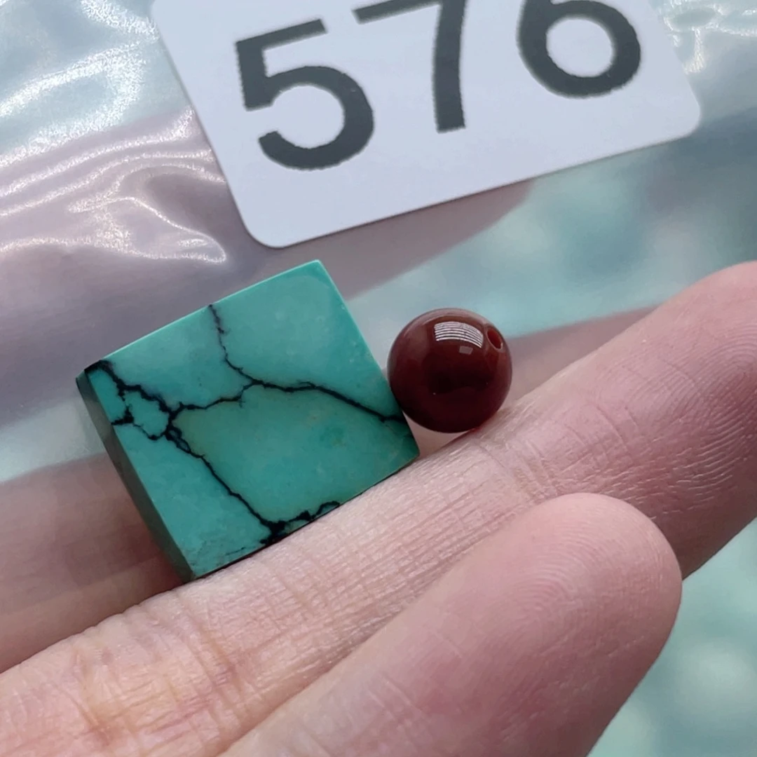 未镶嵌南红玛瑙珠宝奇石