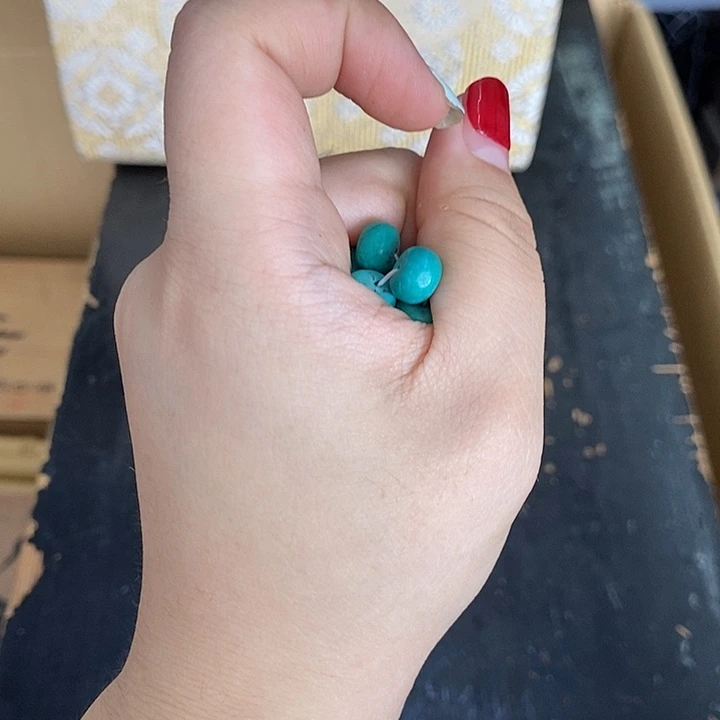 小***丑玲珑堂精品百货商行