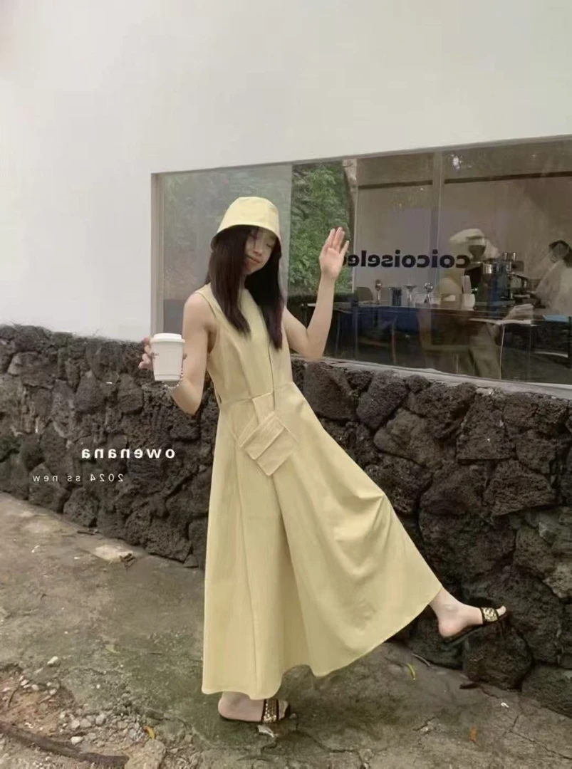 黄色温柔连衣裙夏季收腰显瘦无袖背心裙法式简约气质