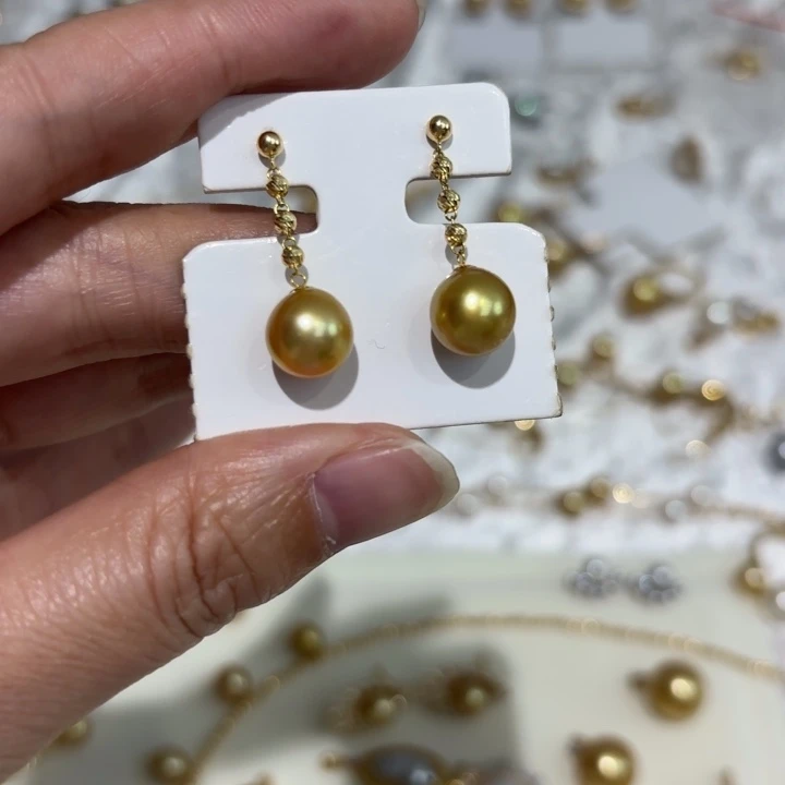 海水珍珠18K金镶嵌耳饰