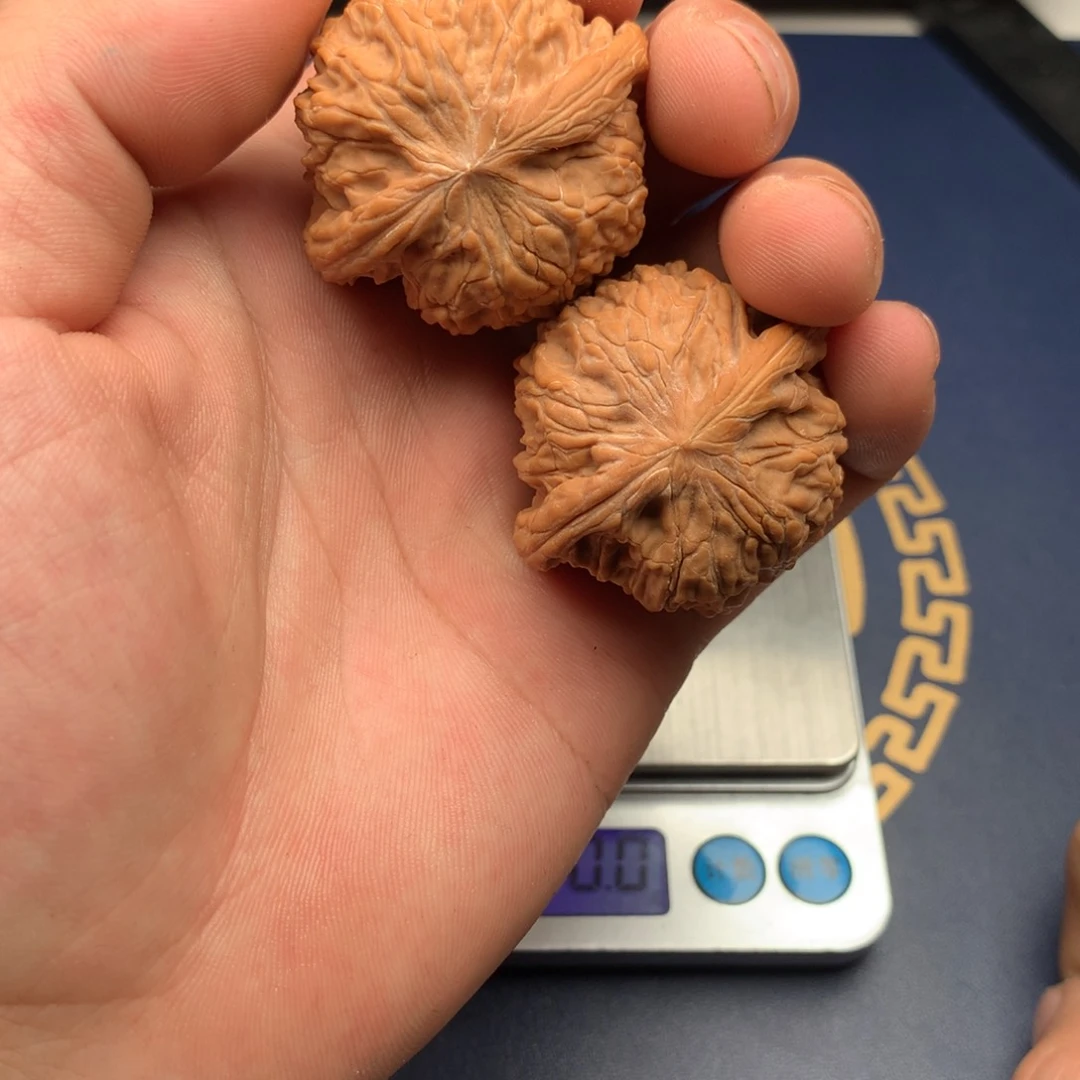 文玩核桃把件磨盘