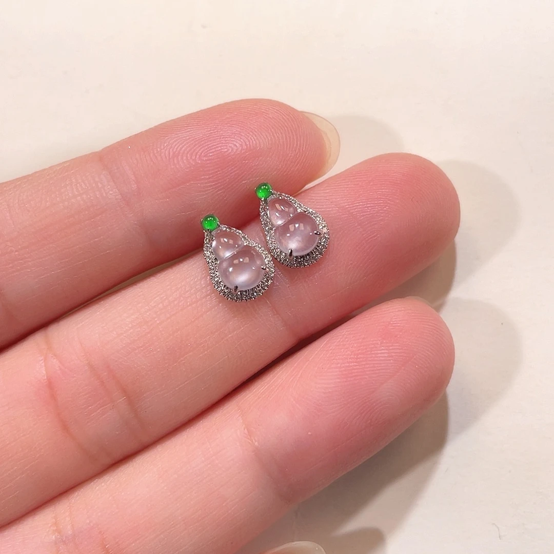 翡翠18K金镶嵌耳饰南非钻