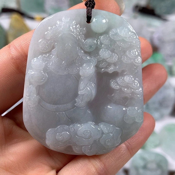 翡翠未镶嵌颈饰财神爷福利