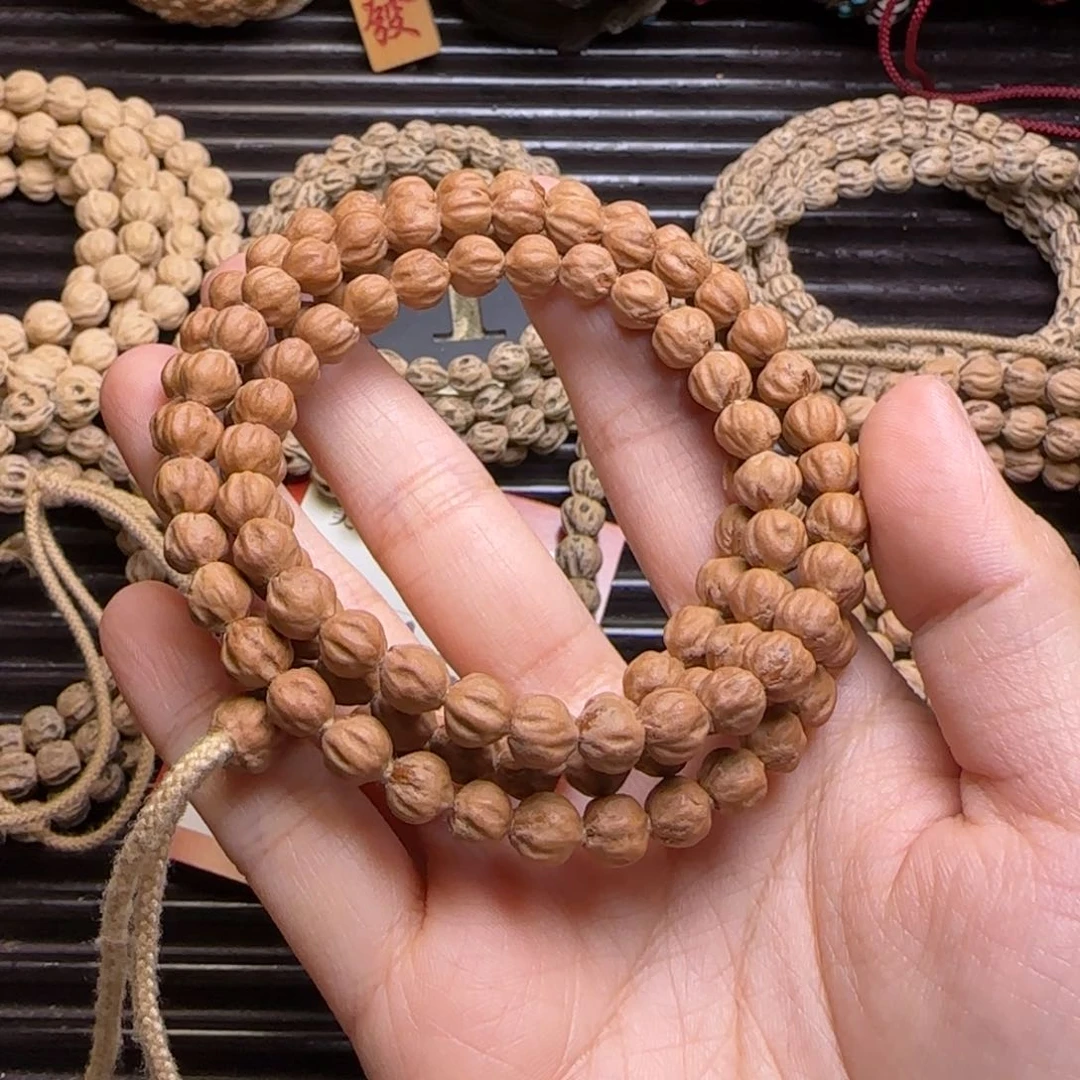 柏香籽/百香籽吊坠大*?