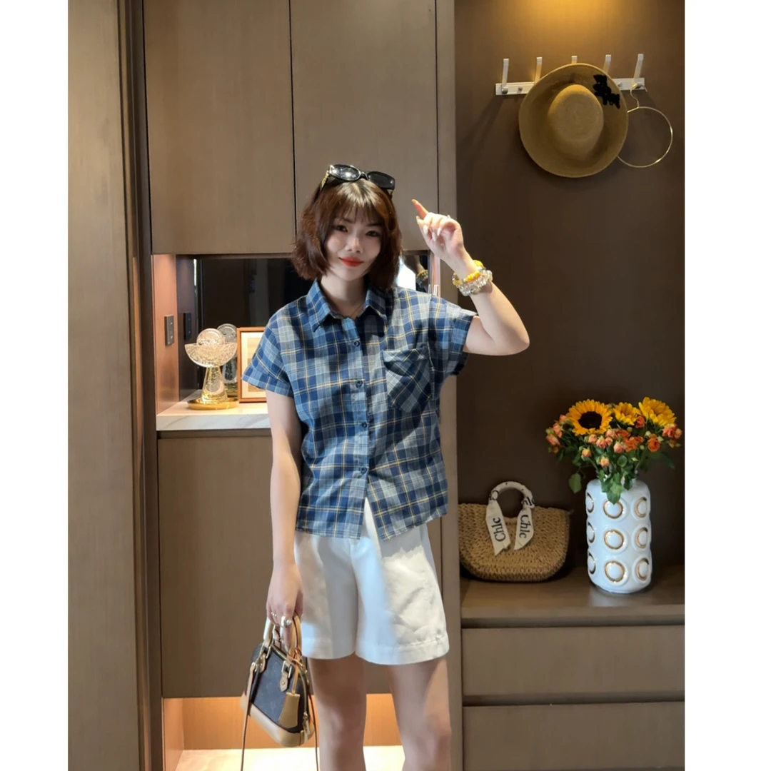 玳妮【港风格纹】夏季新款经典港风短袖格子衬衫时尚休闲夏款私服款