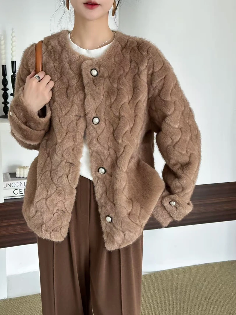 （有现货）2025年新款常规袖短款小香风短外套时尚气质休闲外套雪兰