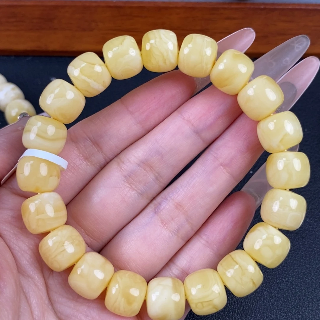 琥珀未镶嵌珠宝奇石237