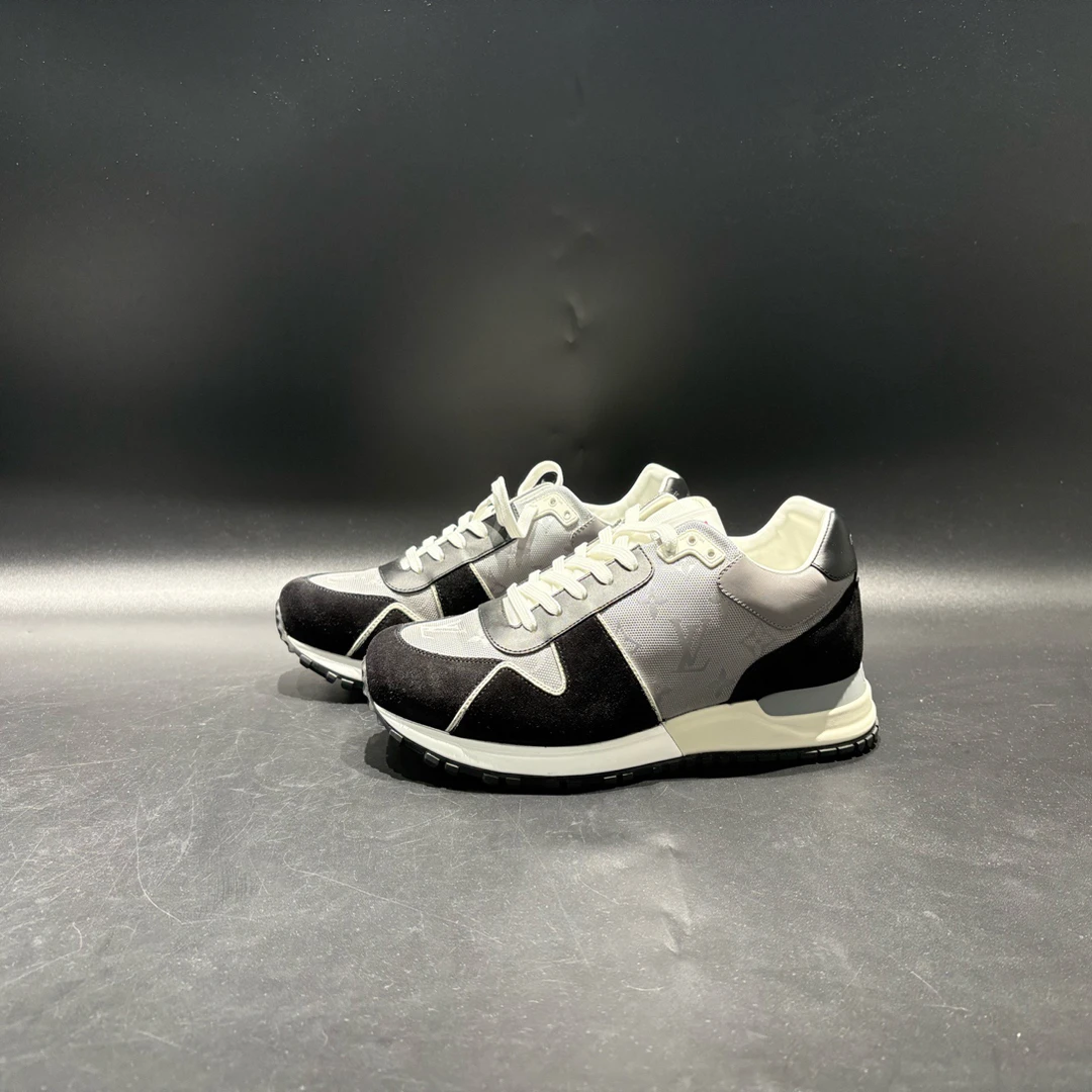 未使用 LouisVuitton/路易威登 runway系列/经典老花色/44码/5347