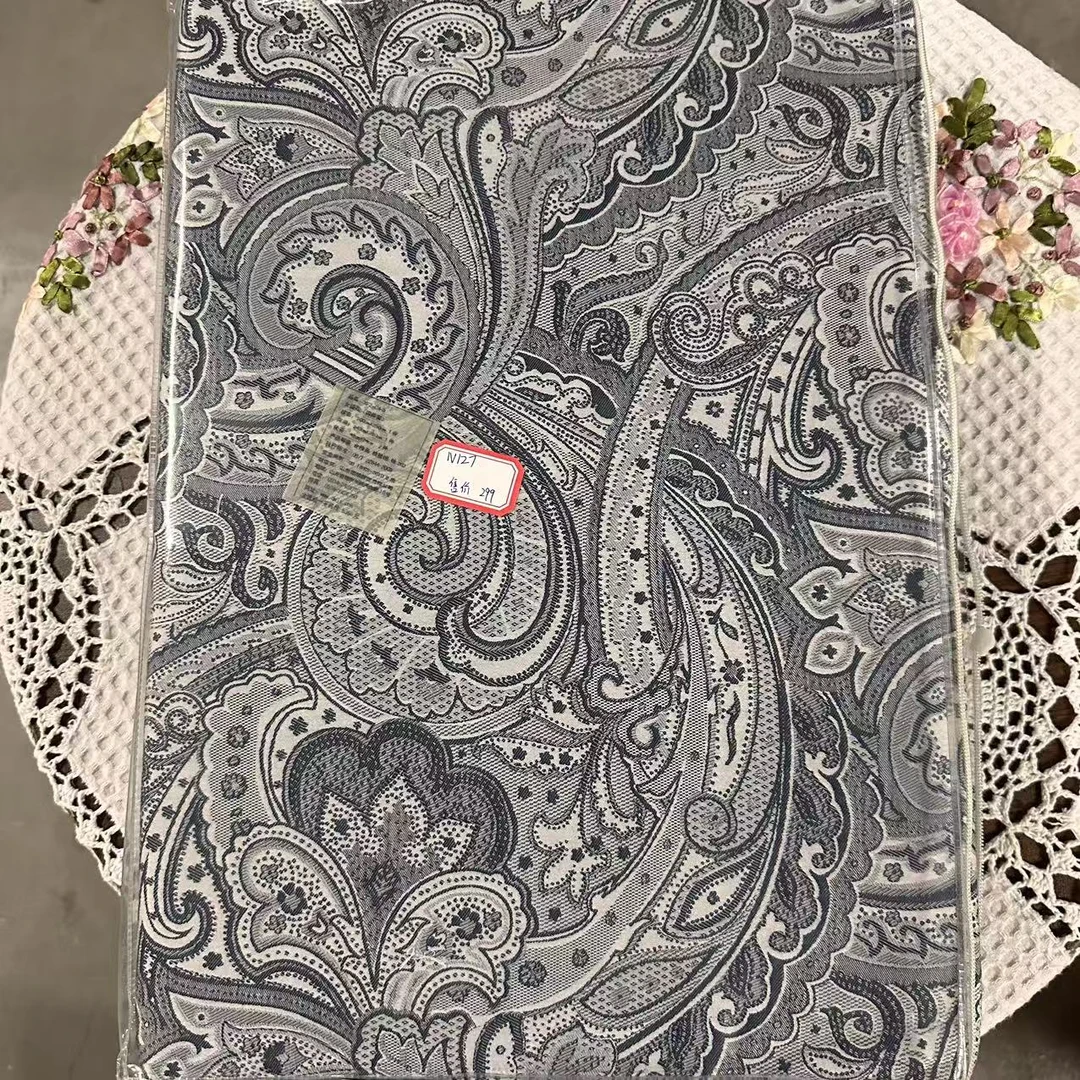 N127 罗布麻棉大提花四件套（被套2*2.3m床单2.4*2m枕套48*74cm）
