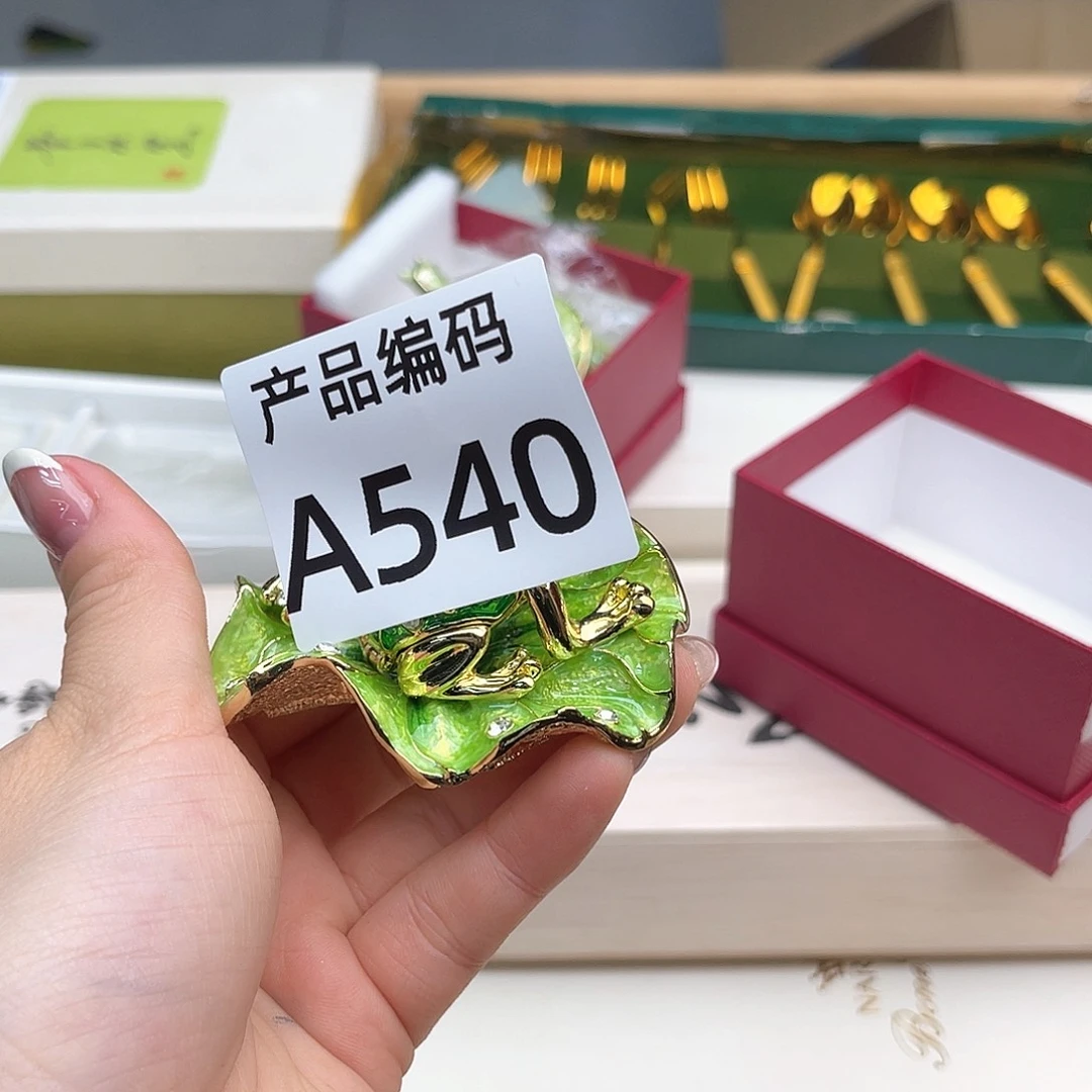 瓷片哦哦哦哦哦呃呃呃哦