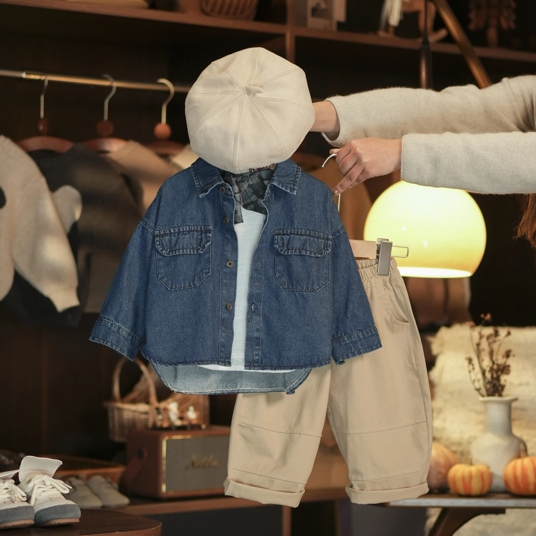 【俩只橙】《春》独家记忆~牛仔衬衫外套+纯色竹节棉打底+米杏休闲裤