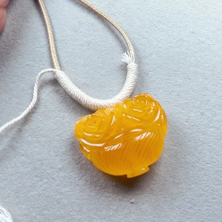蜜蜡颈饰未镶嵌玫瑰花蓝
