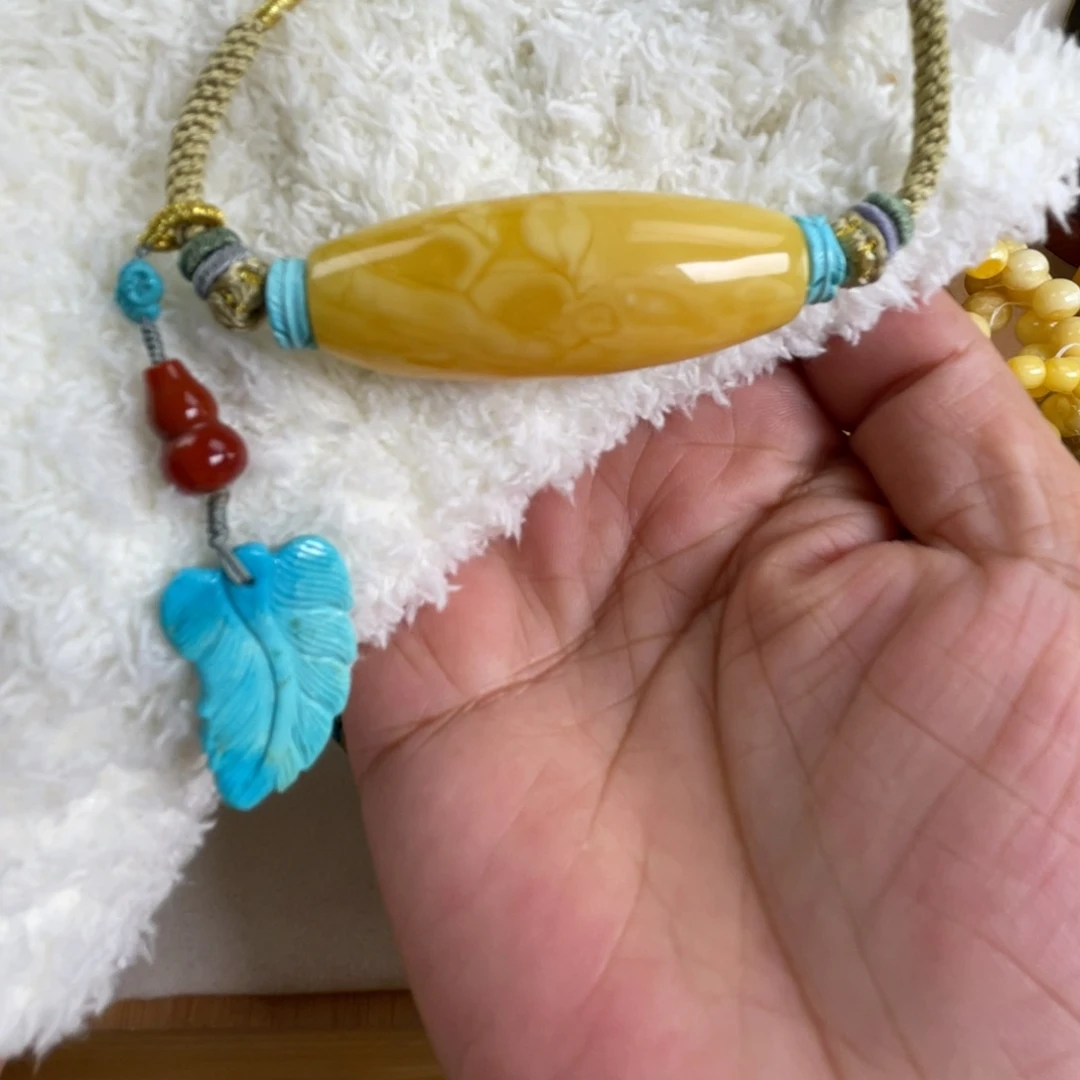 未镶嵌颈饰琥珀G*，