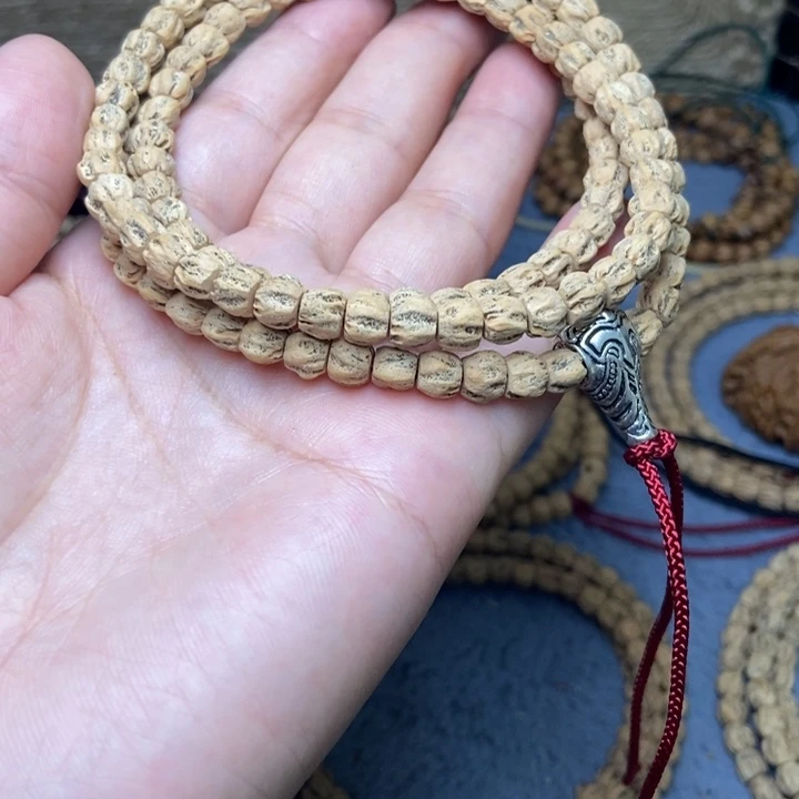 【闪购商品】吊坠柏香籽/百香籽