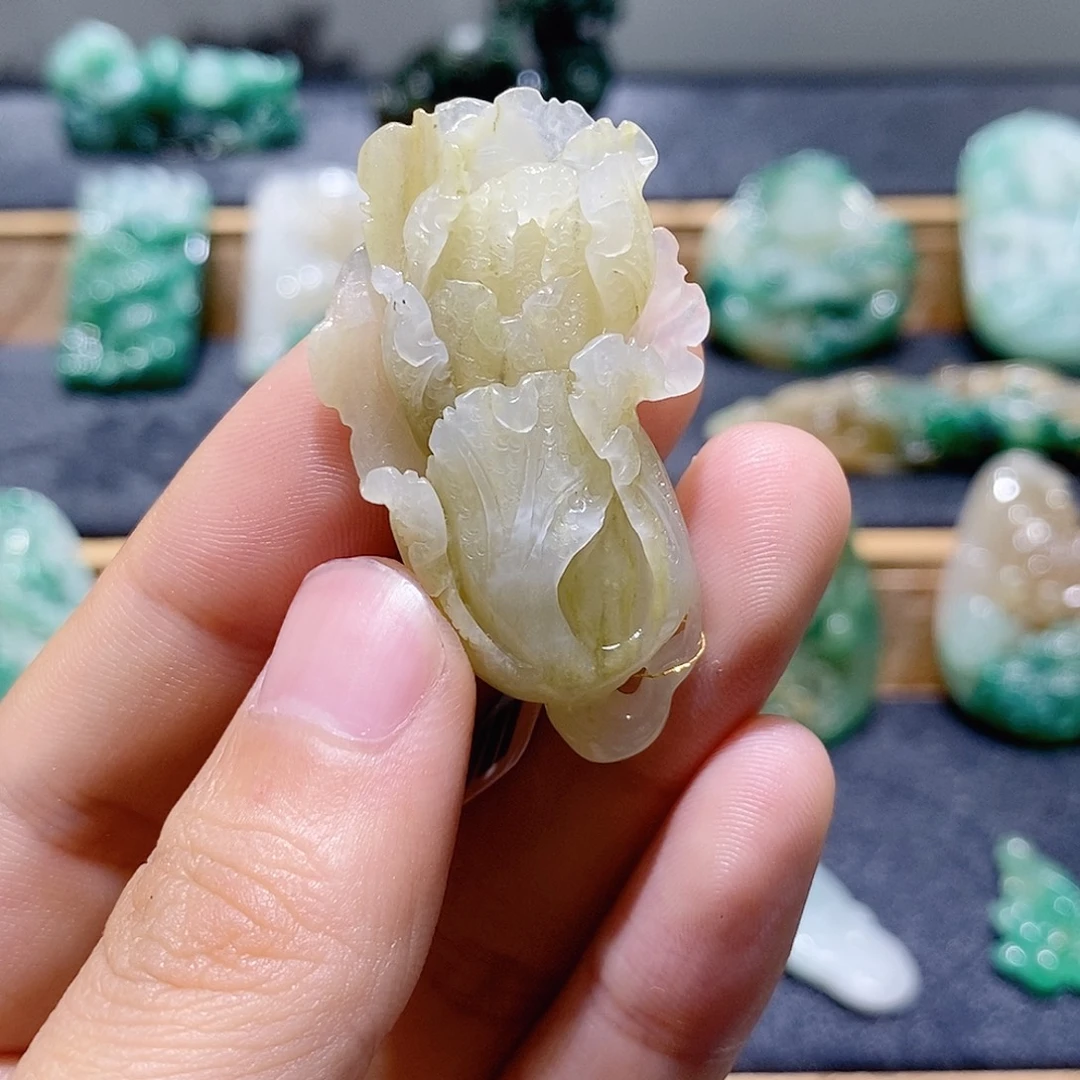 独山玉未镶嵌手串