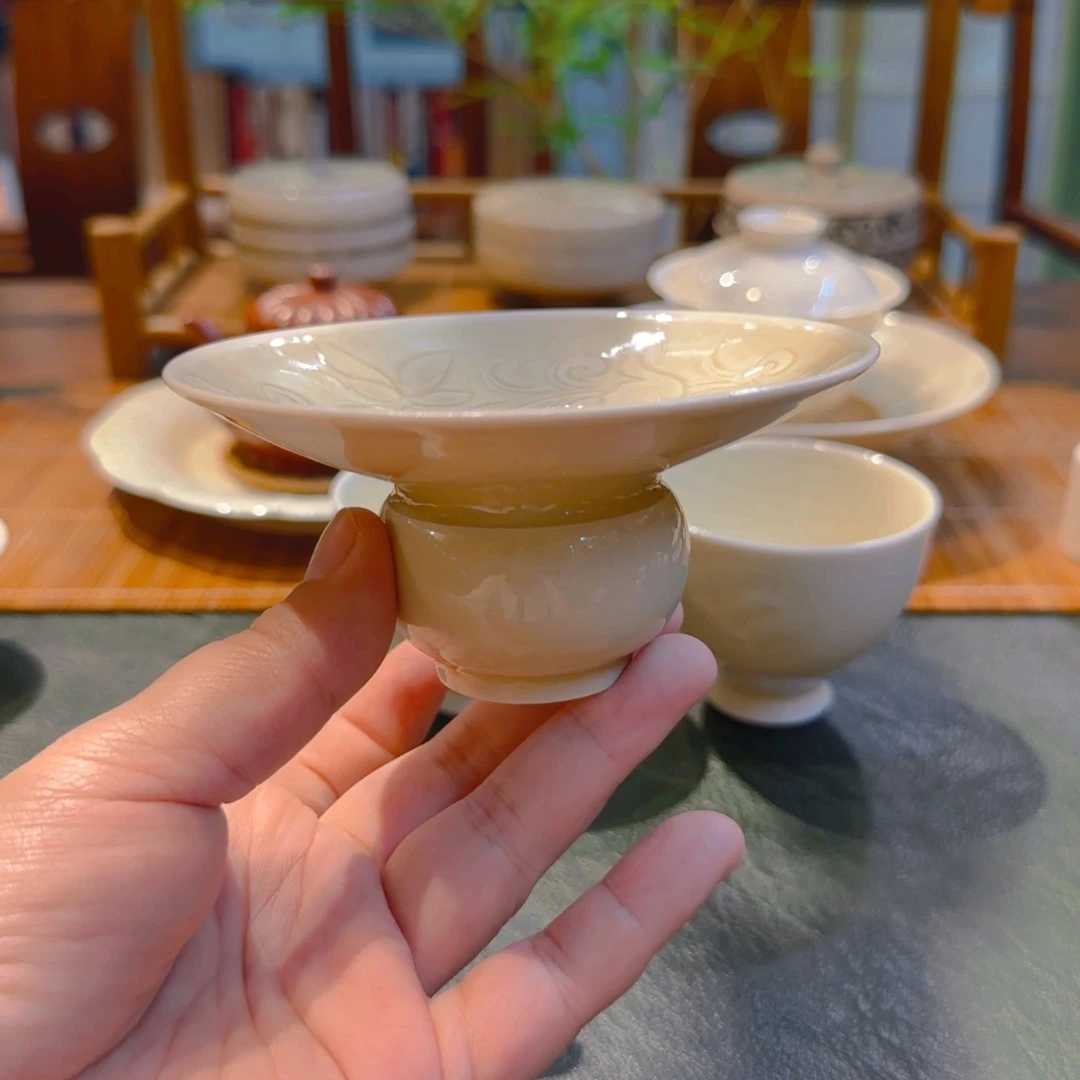 仿古渣斗 莲纹 口11cm