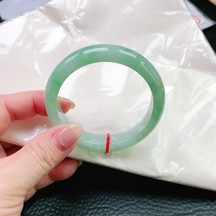 未镶嵌手镯翡翠翡翠050