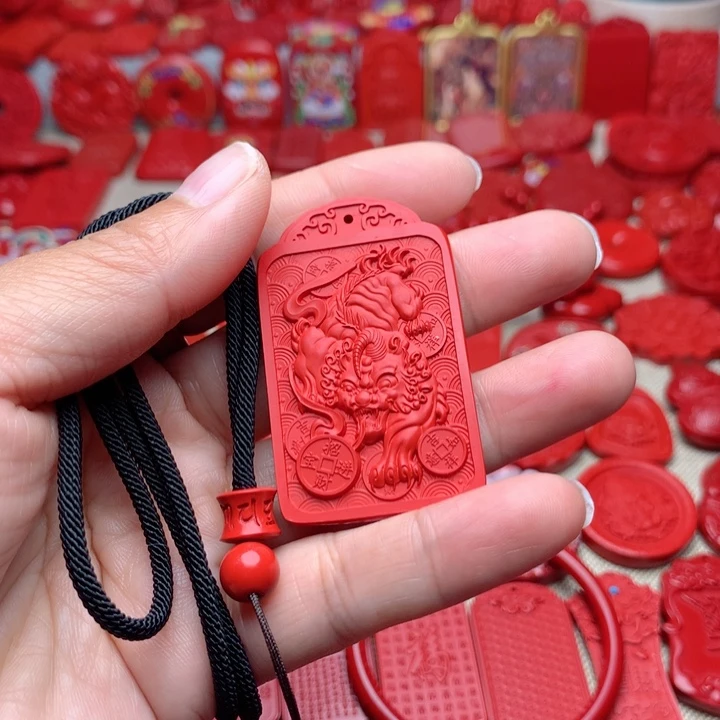 天然辰砂工艺品朱砂吊坠