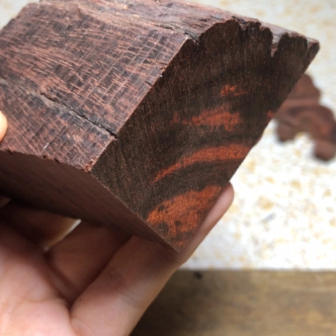 【闪购商品】檀香紫檀（小叶紫檀）吹****跳