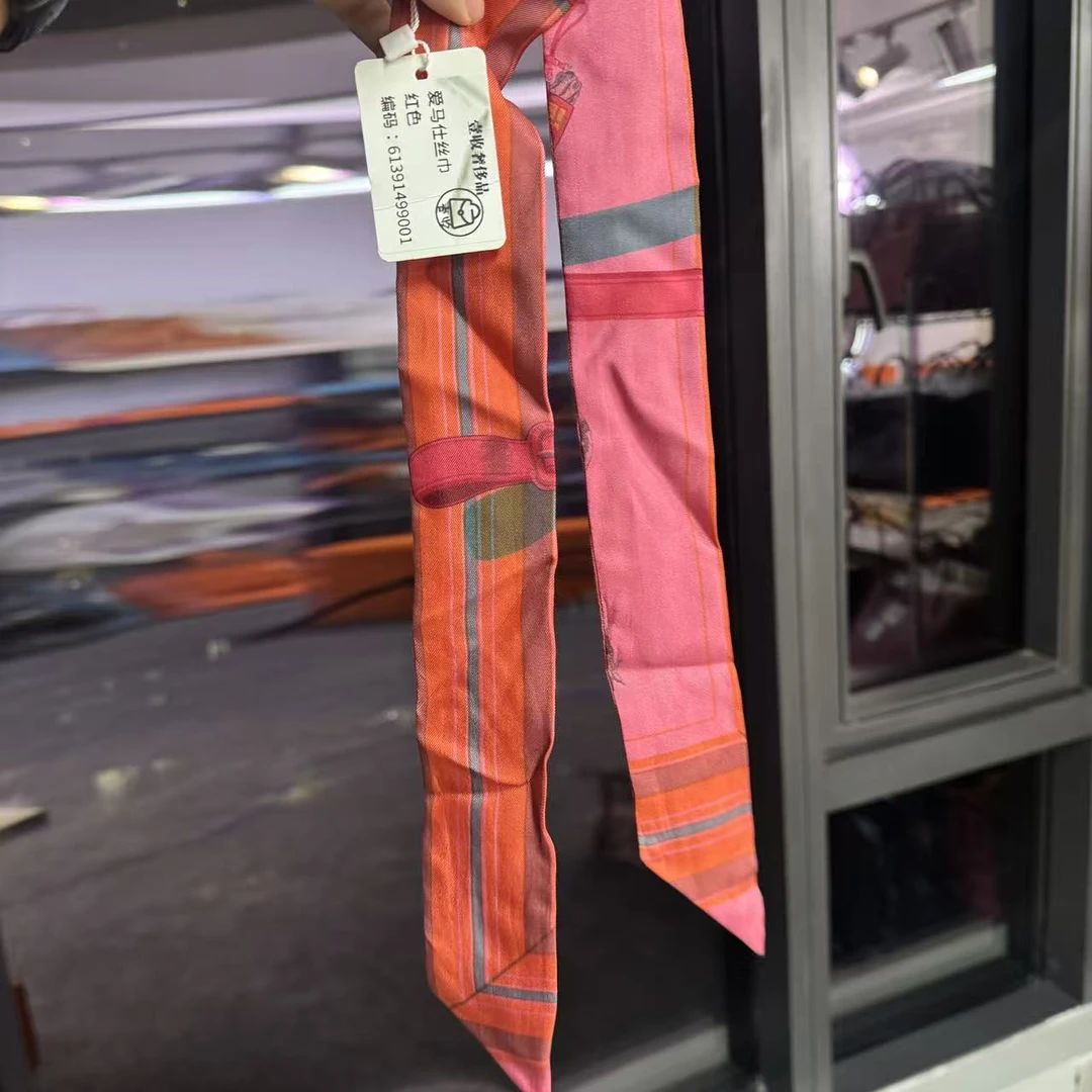 99新 Hermes/爱马仕 爱马仕丝巾红色丝巾
