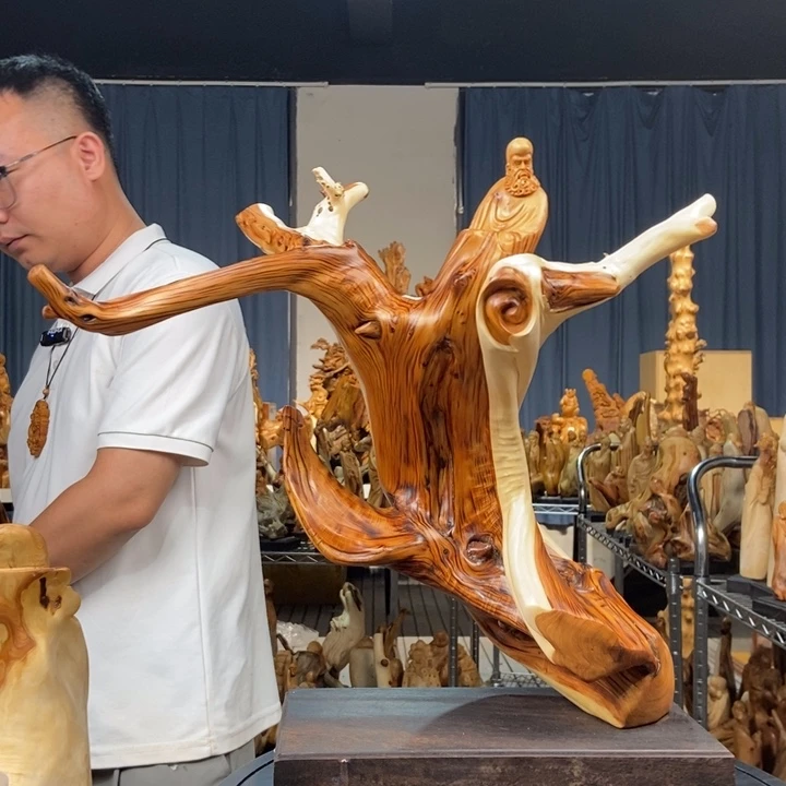柏木（崖柏）随型摆件