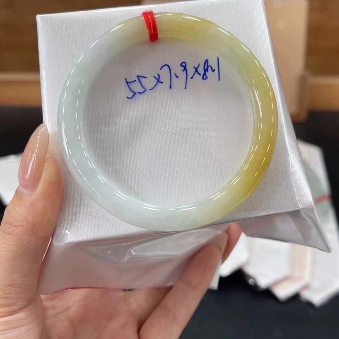 未镶嵌手镯翡翠翡翠