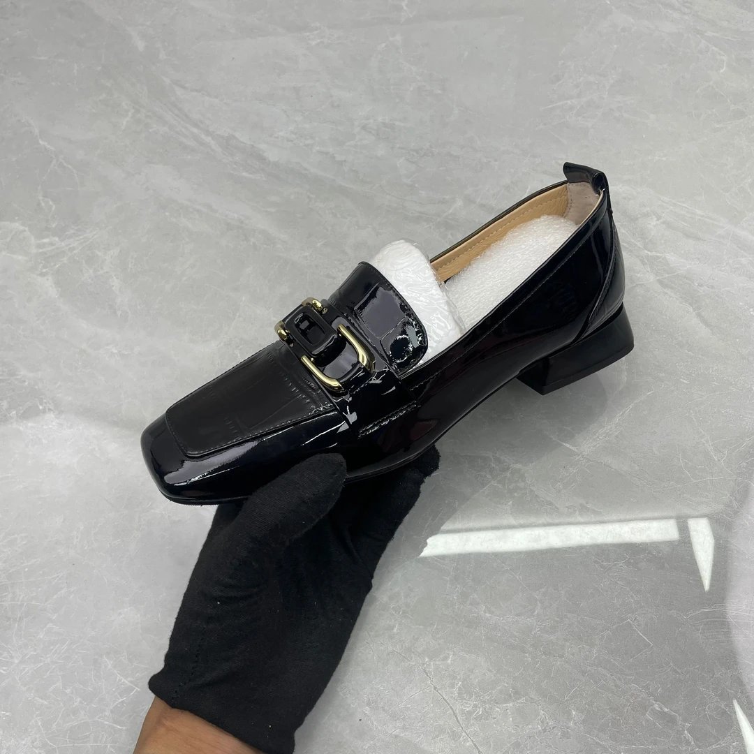 #单鞋女 (羊皮)19017   (孤品) d/a区36/39/40码