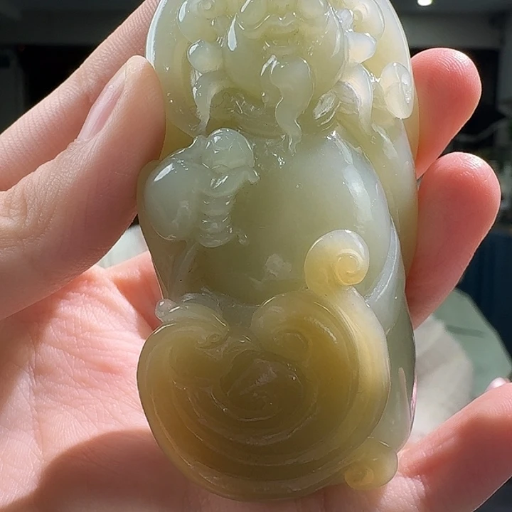 和田玉未镶嵌把件工厂清货，不退不换，多样性拍一发一