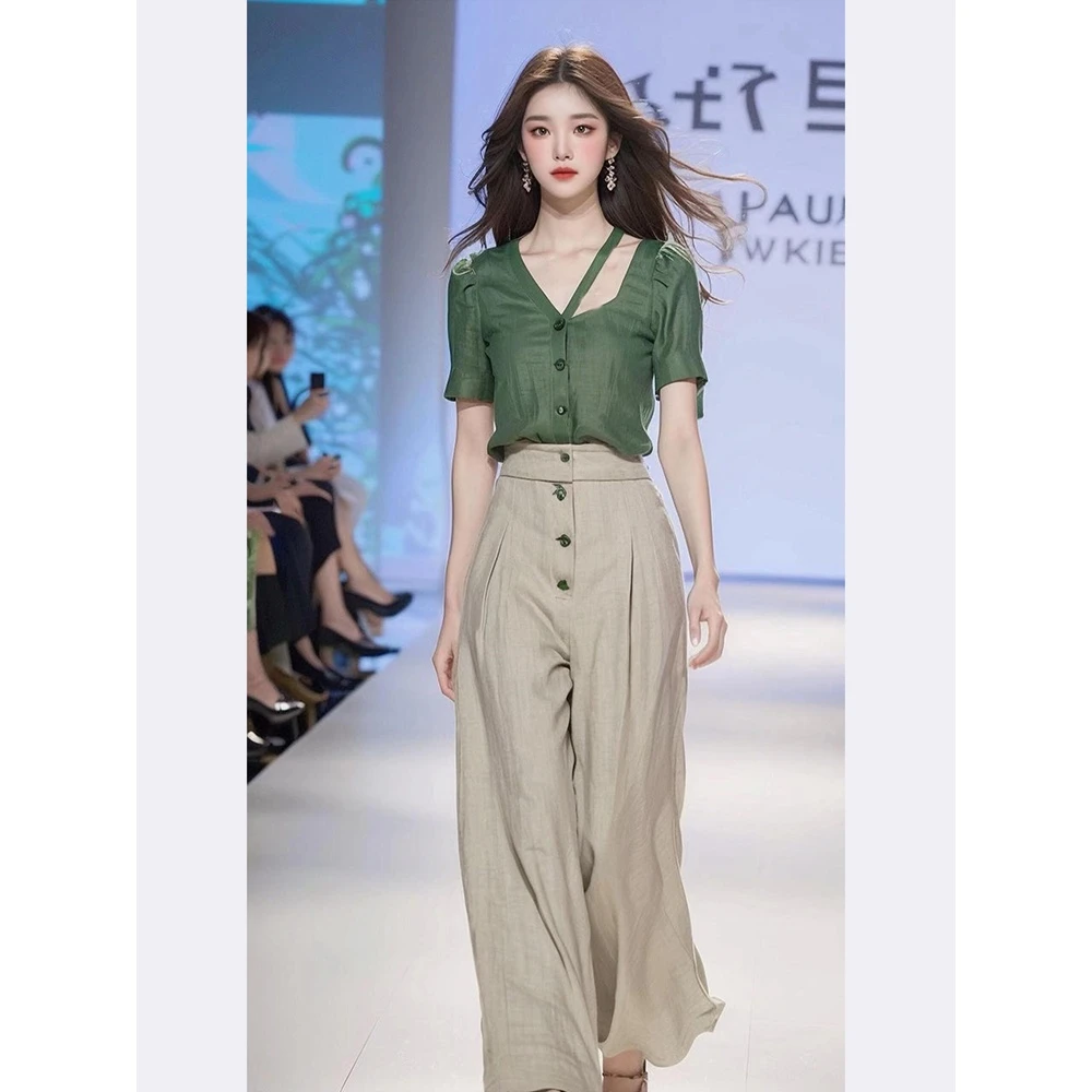 今年流行夏季新款法式时尚高级感名媛气质减龄绿色衬衫裤子套装女