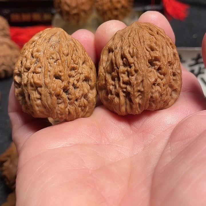 文玩核桃把件南疆