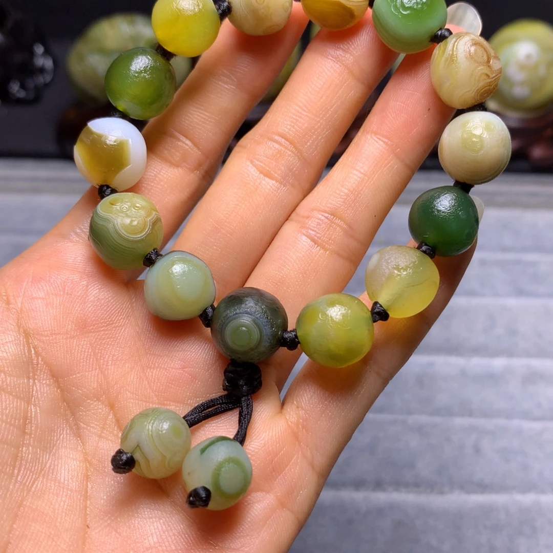 马***香未镶嵌裸石玛瑙/玉髓