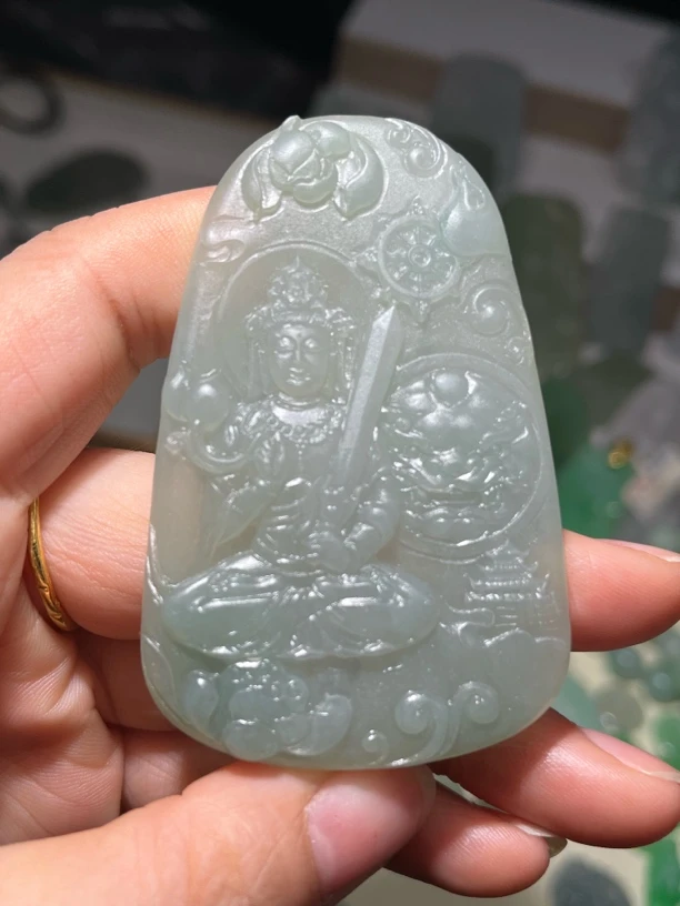 天然翡翠文殊吊坠