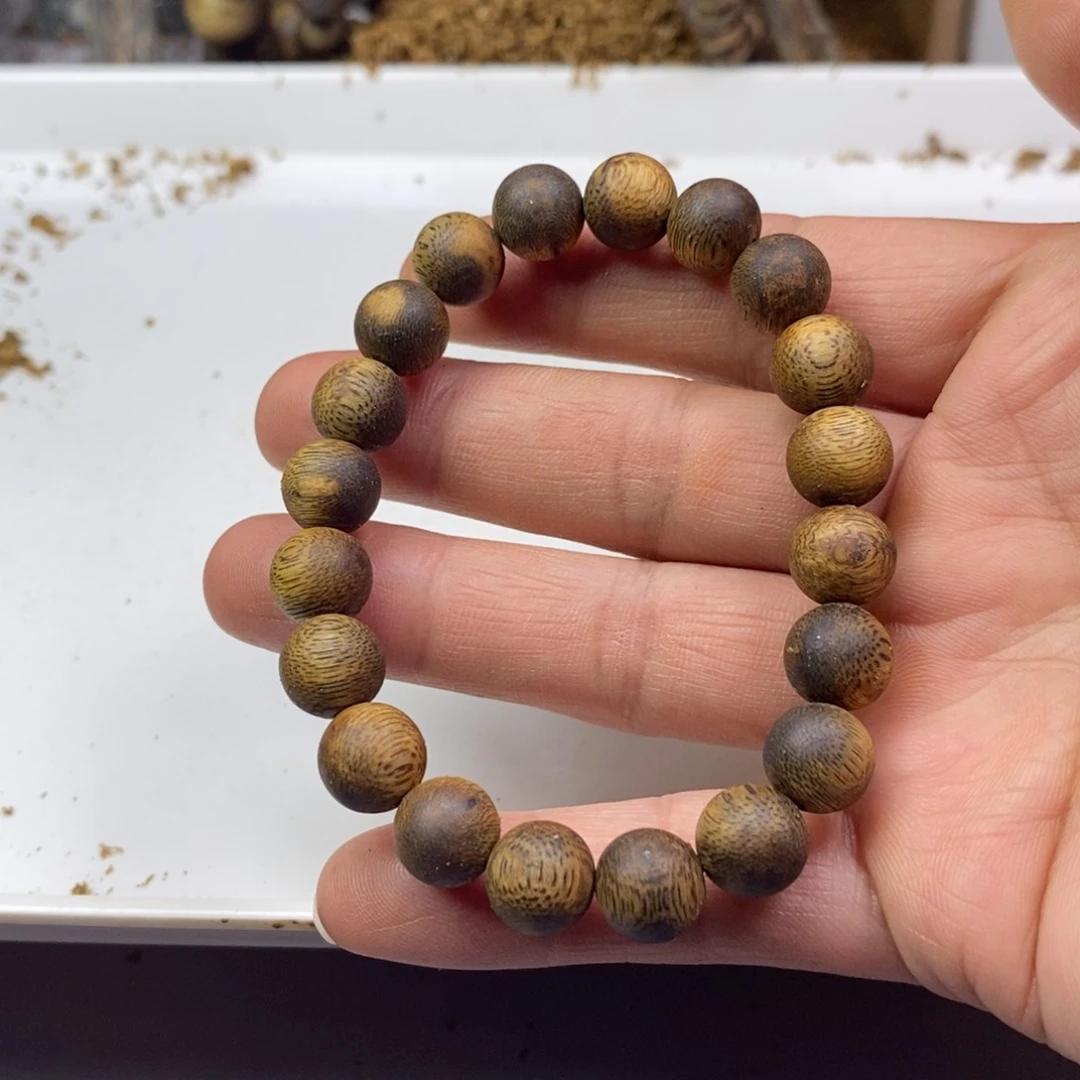 沉香手串乌身规格1.0-8