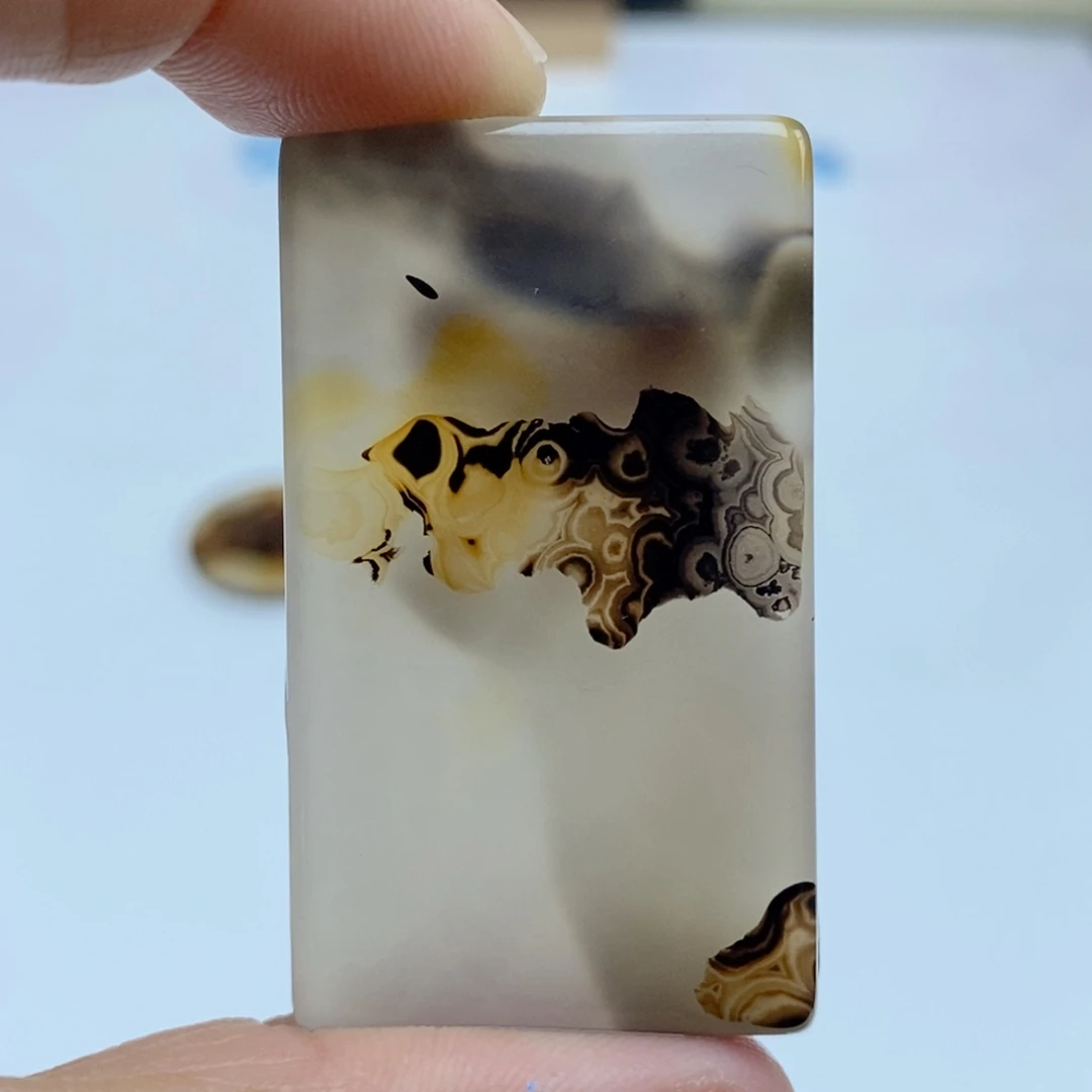 玛瑙/玉髓未镶嵌珠宝半成品
