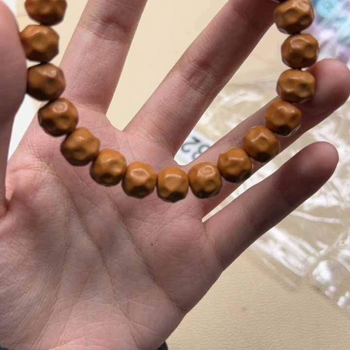 白玉菩提手串黄色212