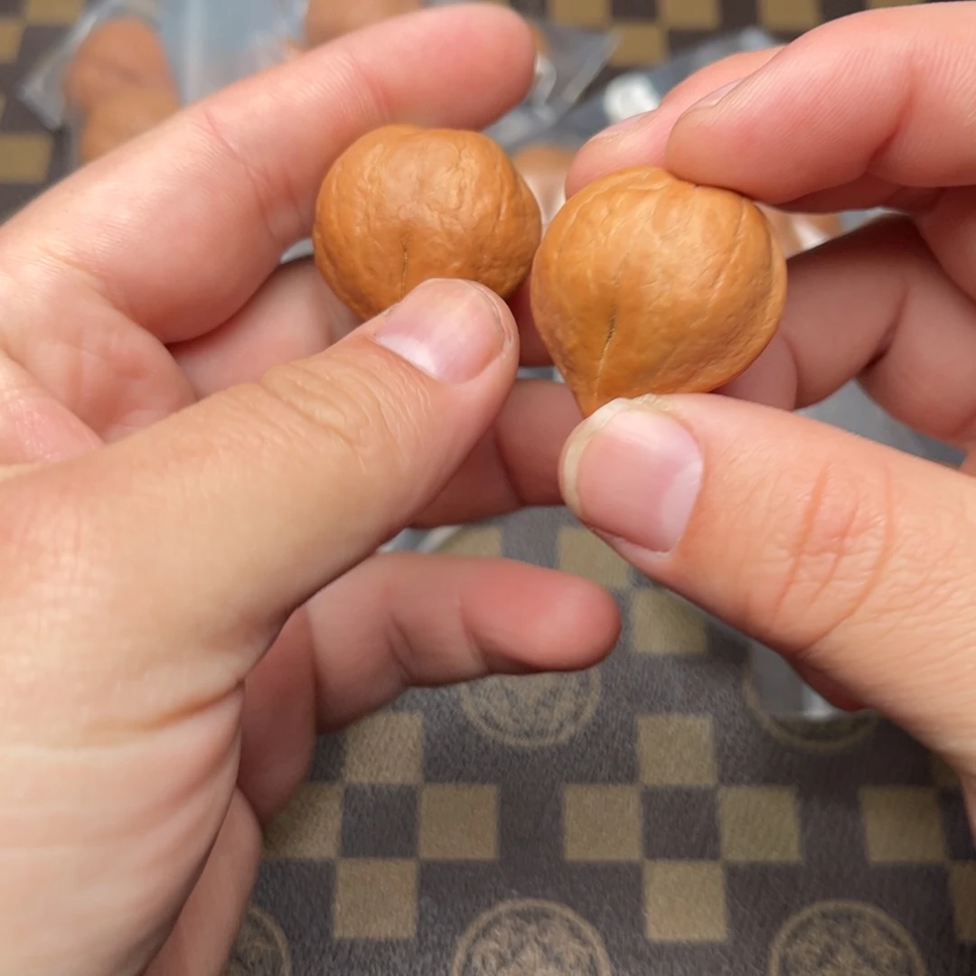 文玩核桃把件250000000