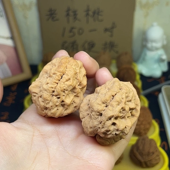 文玩核桃把件37、山羊王43