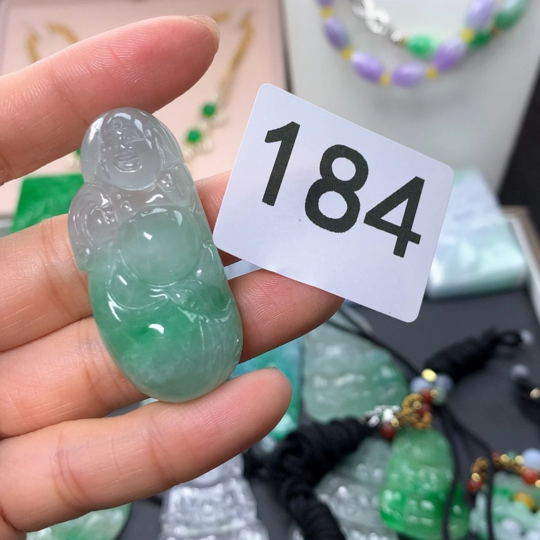 翡翠颈饰未镶嵌这