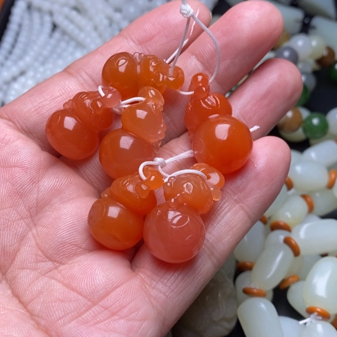 【闪购商品】颈饰未镶嵌和田玉（糖玉）翻**起