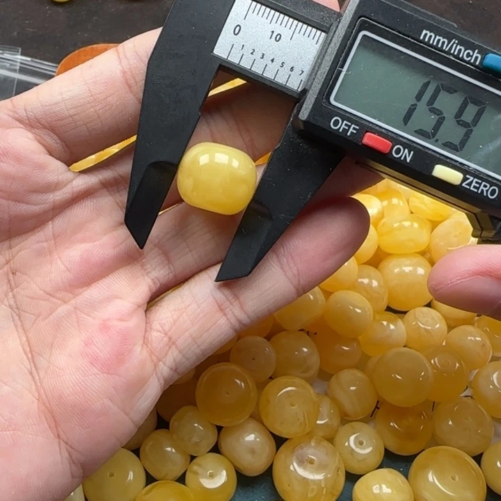 蜜蜡未镶嵌珠宝奇石天然169