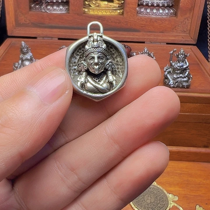 盛***康贝壳手串/手链藏式风格小元素