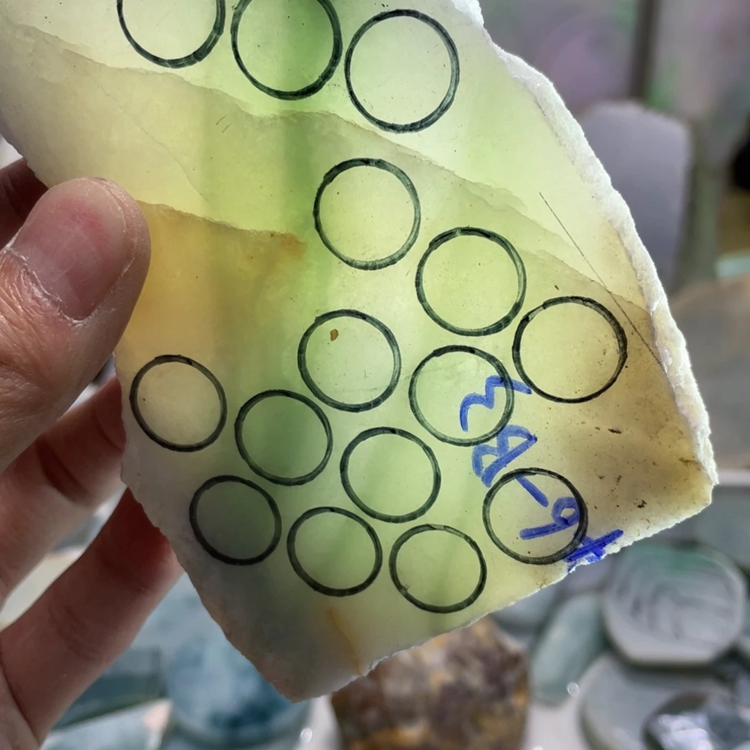 翡翠未镶嵌挂件K缅甸天然翡翠片料