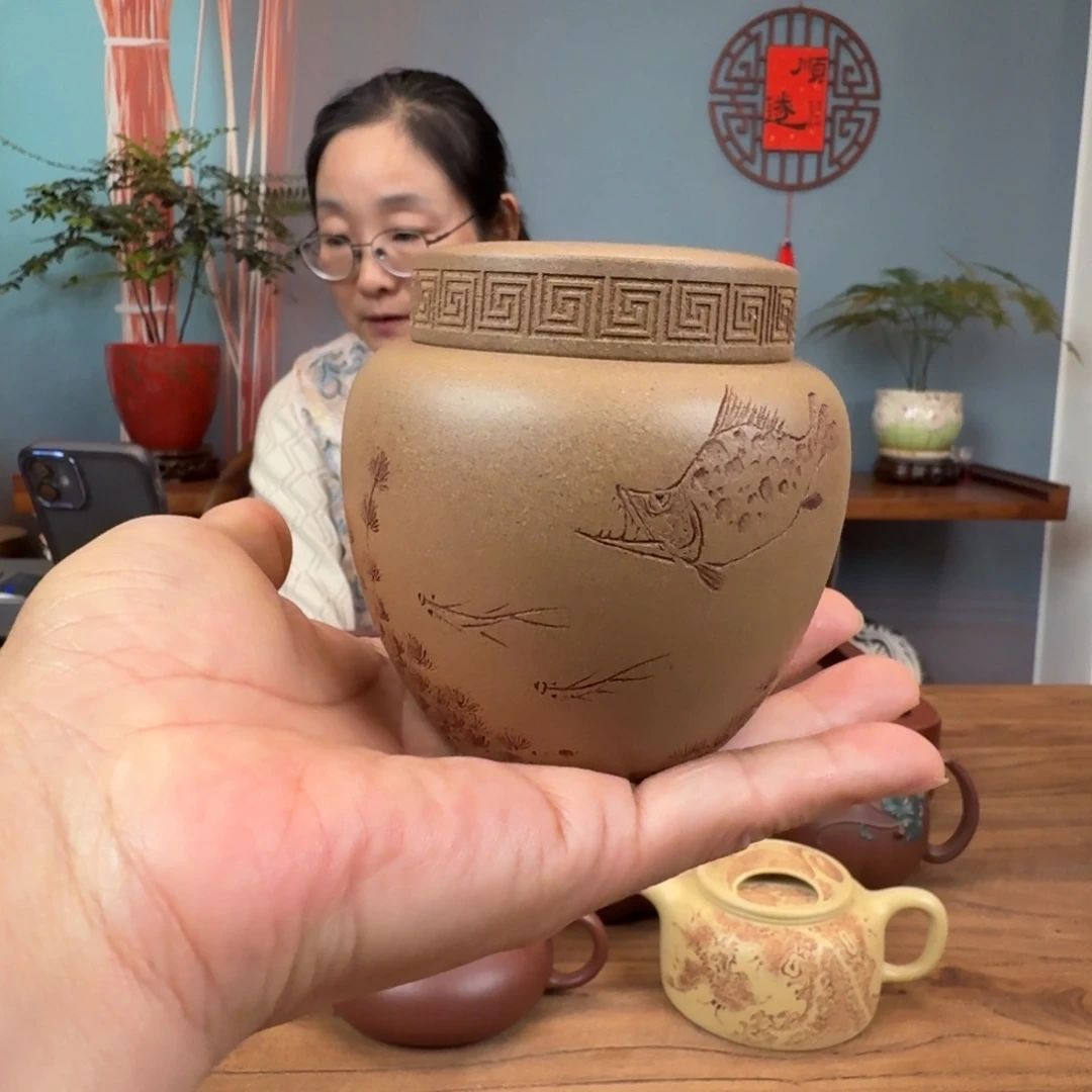 小***柴茶壶段泥蟹壳青茶叶罐